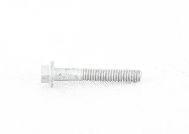 Болт крепления рычага