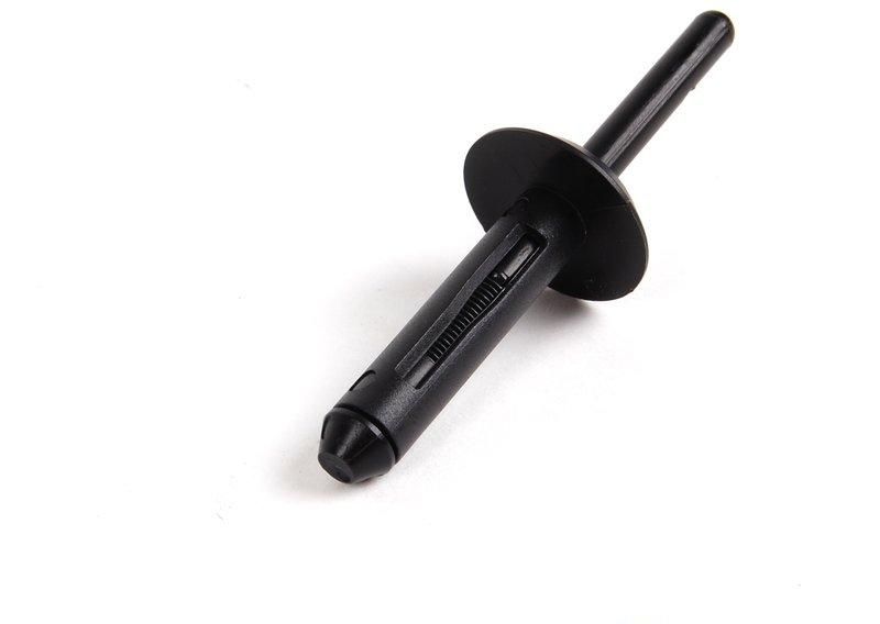 Глухая заклепка