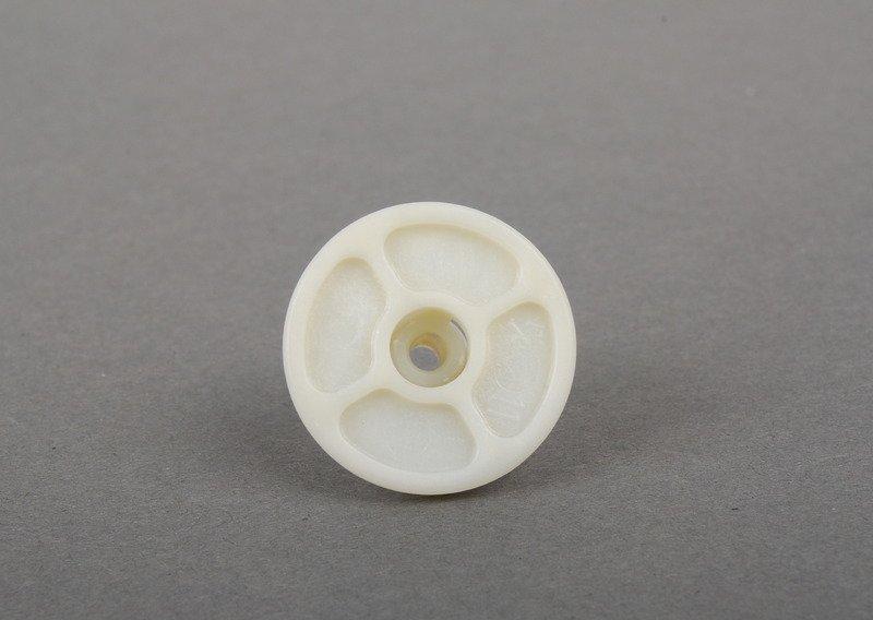 Распорная гайка