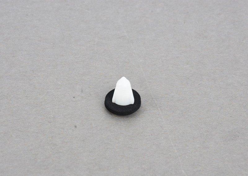 Нижняя часть зажима