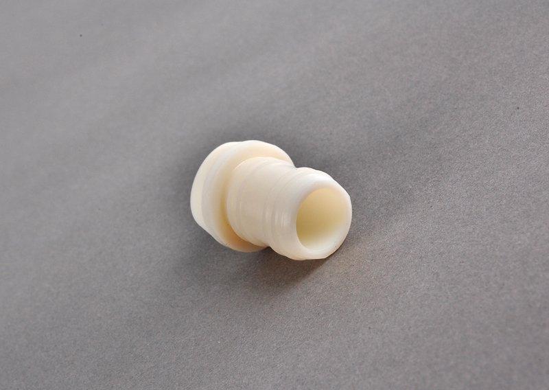 Заглушка блока цилиндров