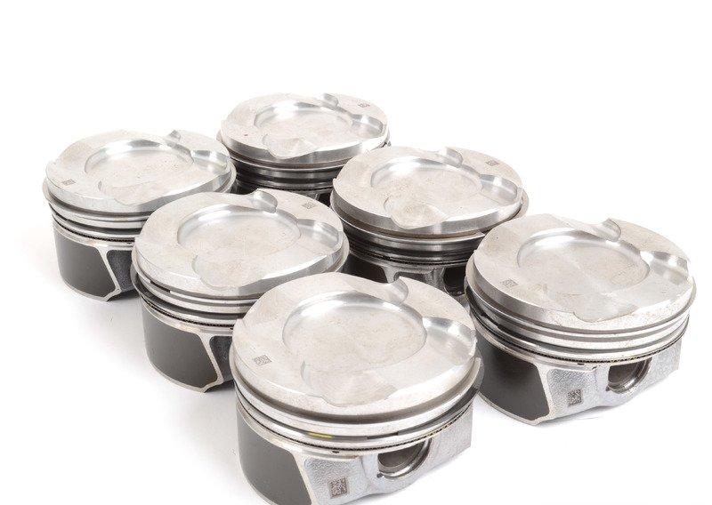 Блок цилиндров с поршнями