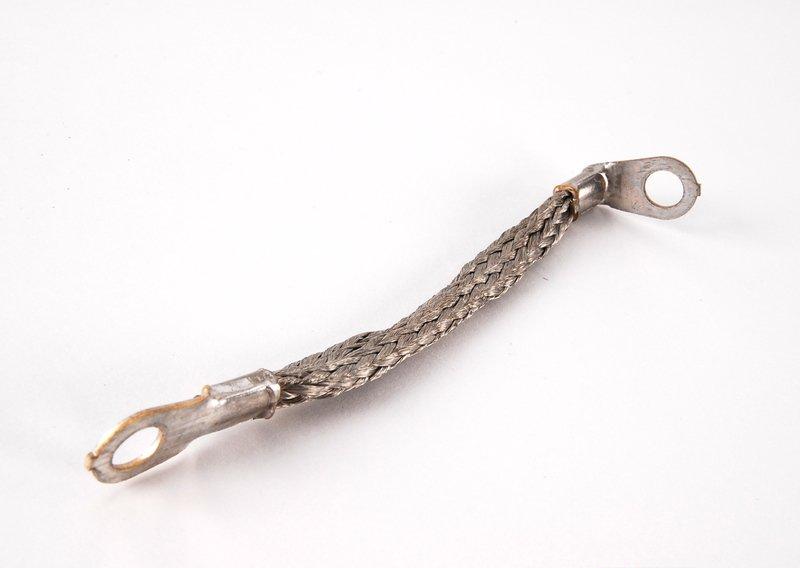 Перемычка соединения с массой