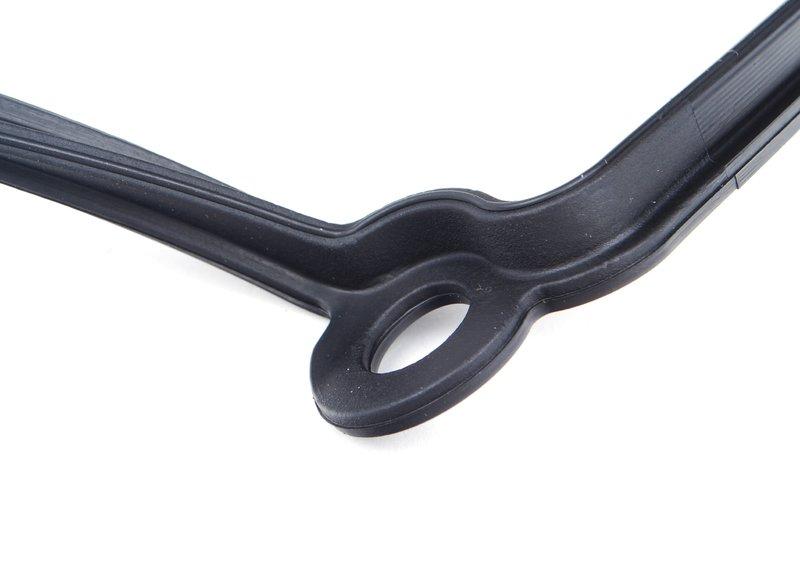 N73 прокладка клапанной крышки левая