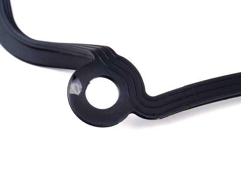 N73 прокладка клапанной крышки левая