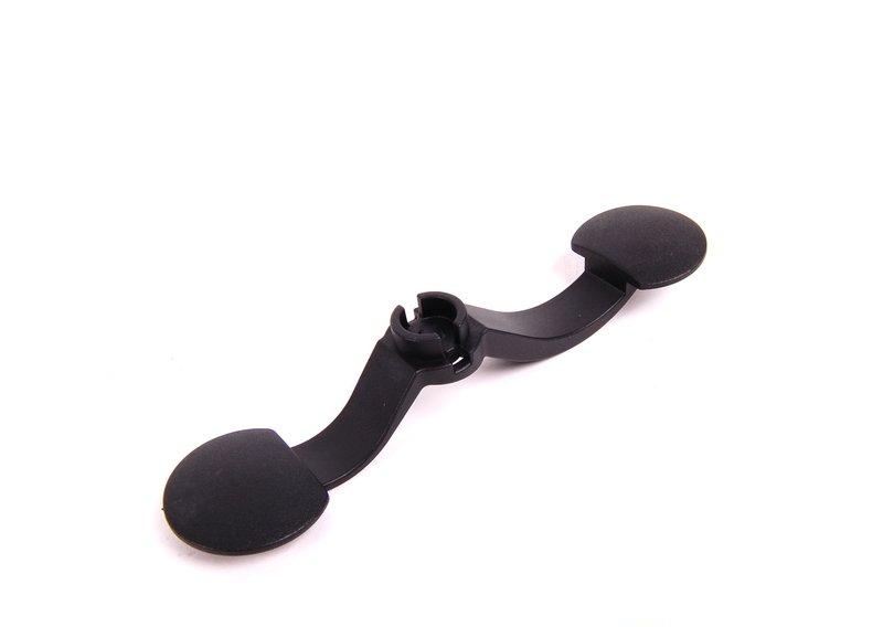 Удерживающая скоба