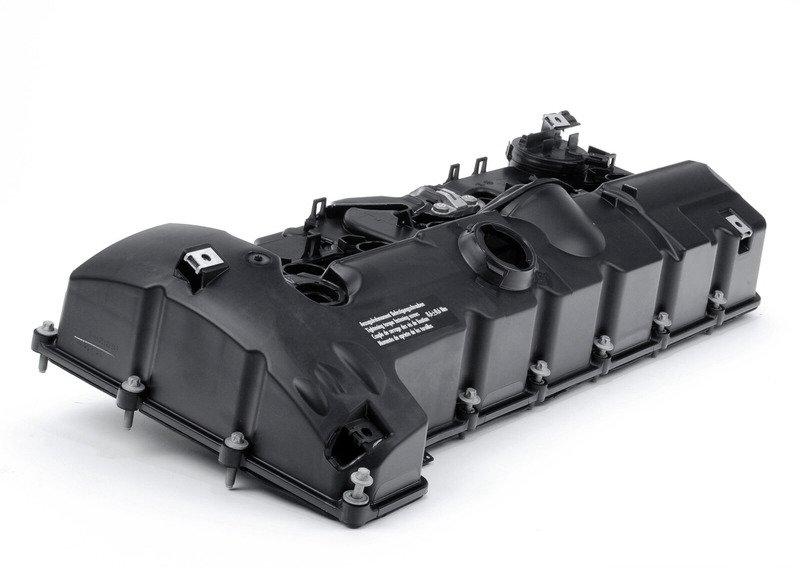 N52 клапанная крышка