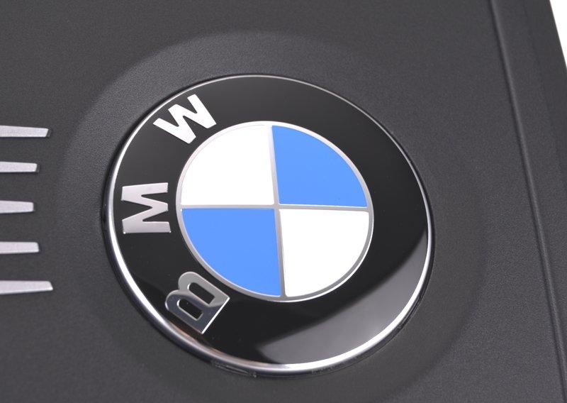 Декоративная крышка двигателя BMW 1 F20.F21 2016