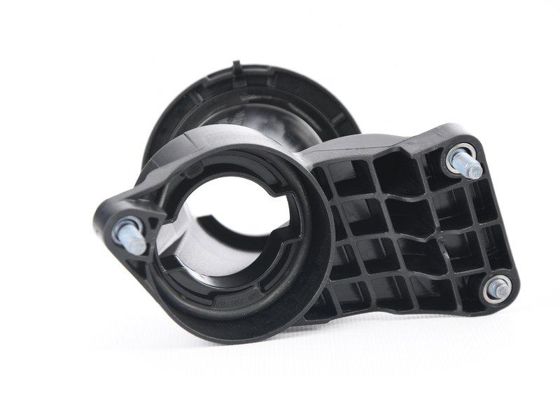 Патрубок маслоналивной