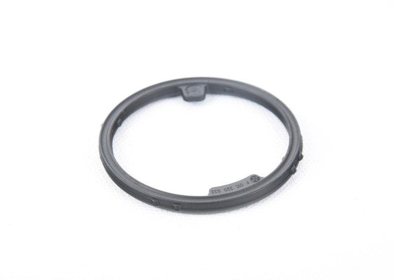 Профильная прокладка  патрубка маслозаливной горловины E70 / E71 /  E70 LCI