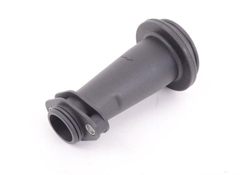 Патрубок маслоналивной