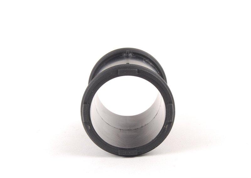 втулка свечи зажигания