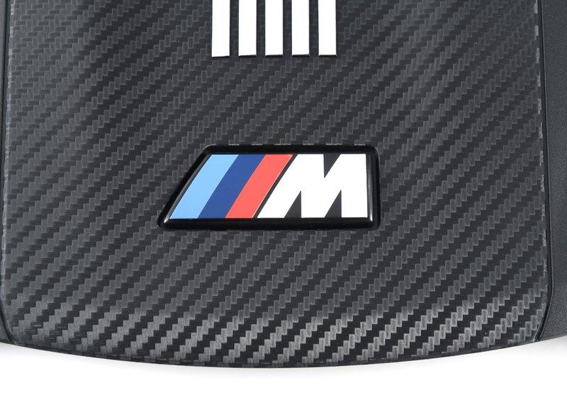 Кожух двигателя