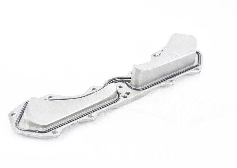 N63 крышка задняя