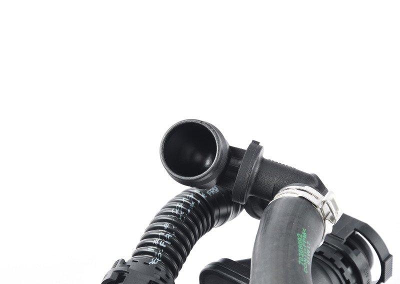 Клапан вентиляции картера