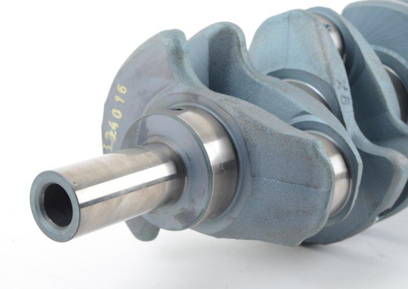 Коленчатый вал без вкладышей подшипников