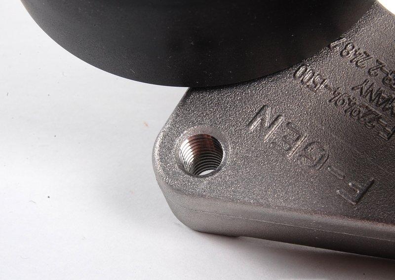 Натяжной ролик с рычагом