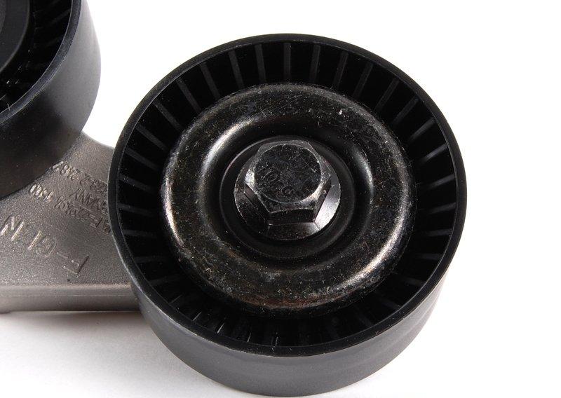 Натяжной ролик с рычагом