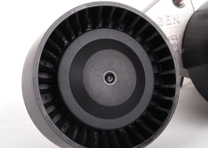 Натяжной ролик с рычагом