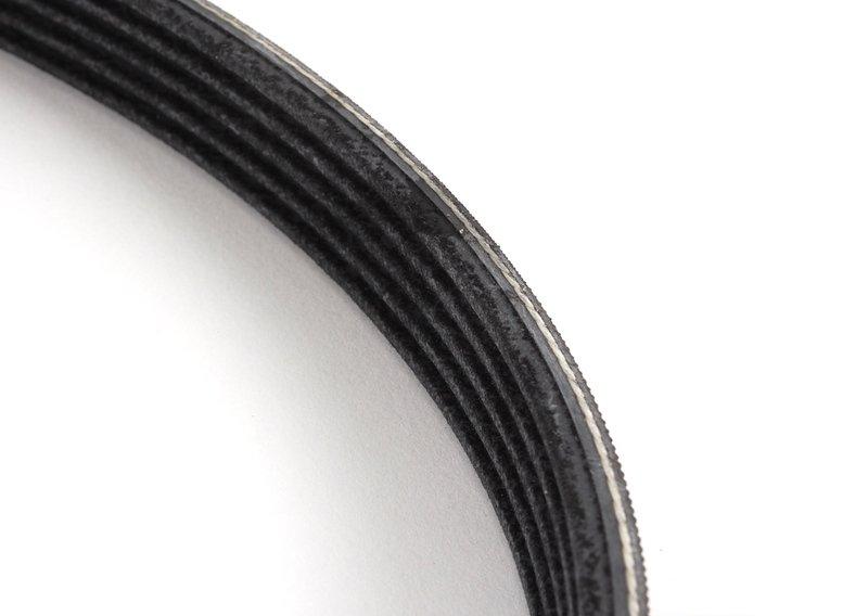 Клиновой рифленый ремень