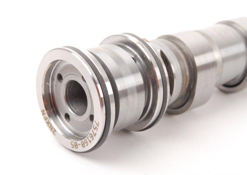 Распредвал впускных клапанов