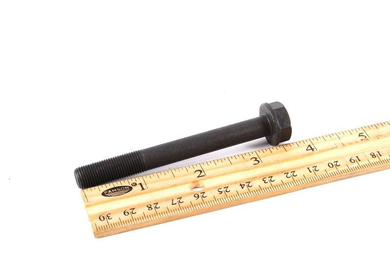 Болт с буртиком