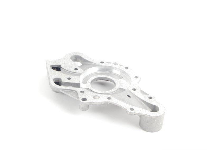 Крышка масляного насоса