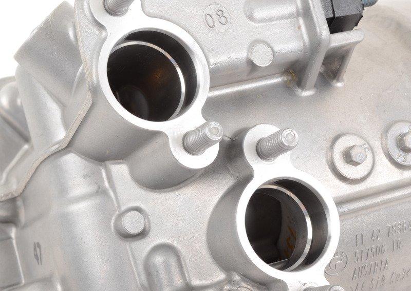 Масляный фильтр с штуцер.масл.радиатора