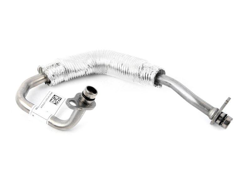 B38 подводящий маслопровод