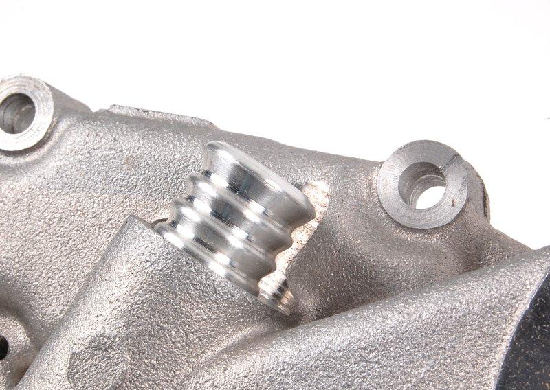 E38/E31 Оборотная водяная помпа 5.0