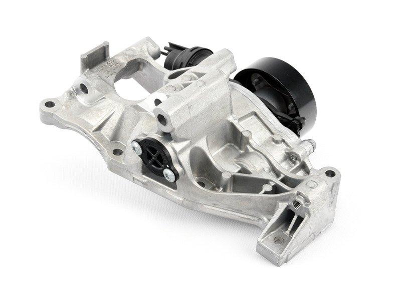 B48 насос охлаждающей жидкости в сборе с кронштейном