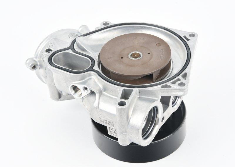 S63M помпа охлаждения