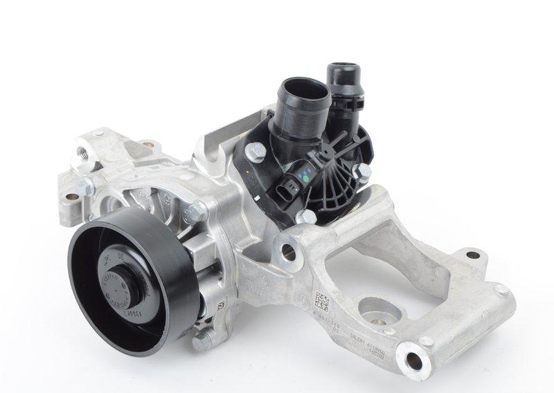 B32/B46/B48 помпа охлаждения