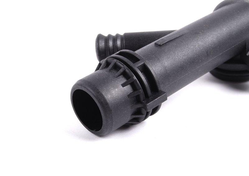 Соединительная деталь