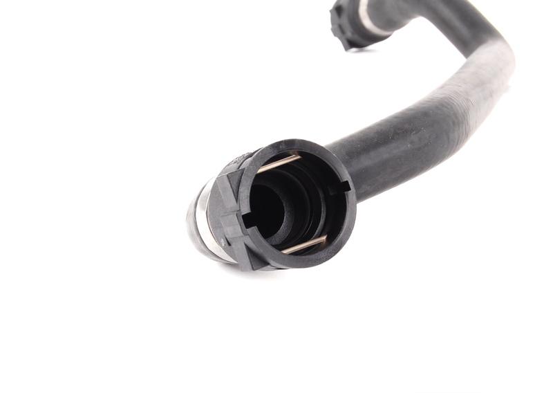 Шланг системы охлаждения