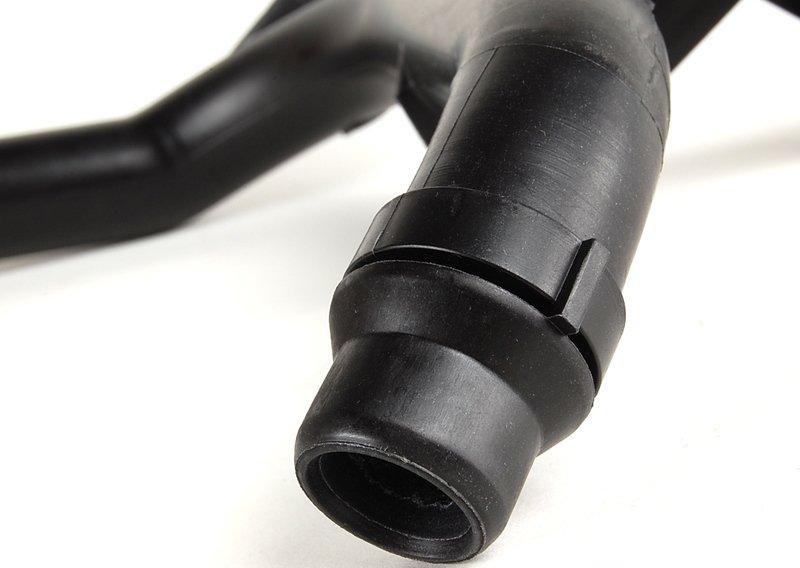 Трубка системы охлаждения