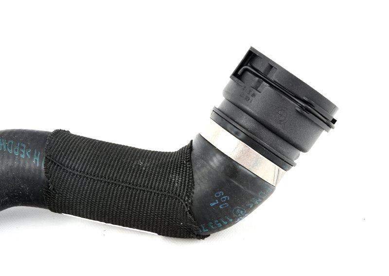 Шланг системы охлаждения