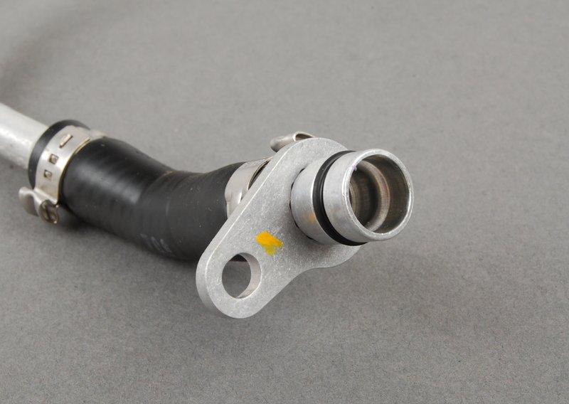 Трубка системы охлаждения возвратная