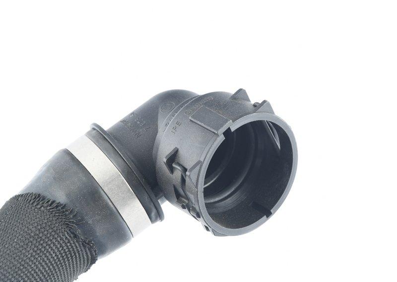 Шланг системы охлаждения