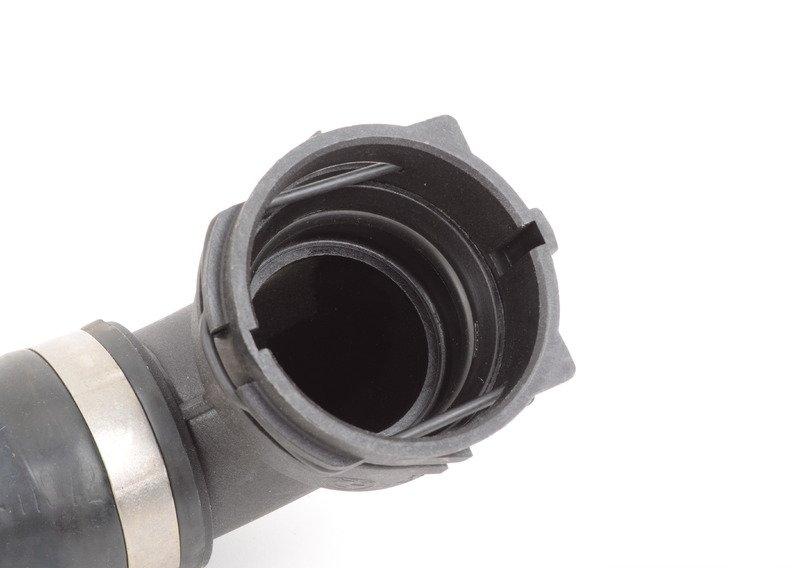 Подводящий шланг