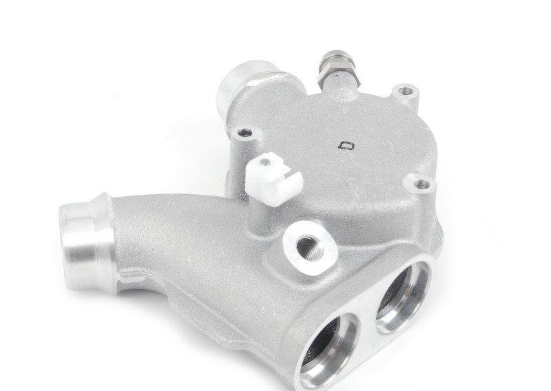 E90M корпус термостата