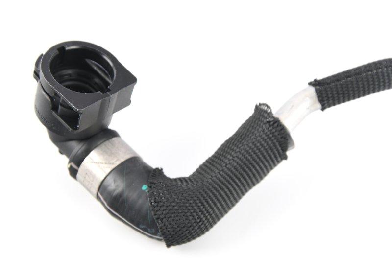 Отводящий трубопровод охлажд. жидкости