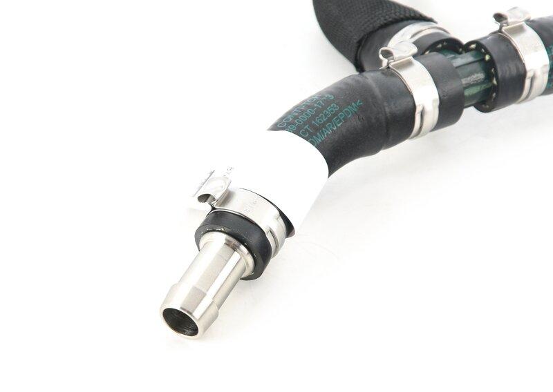 Шланг подводящий