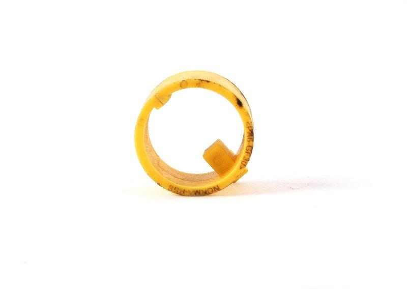 Стопорное кольцо