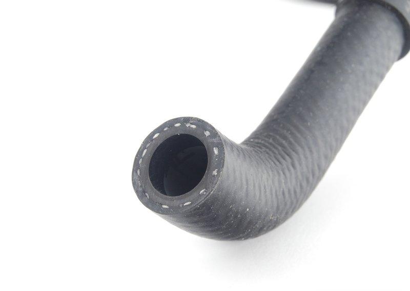 Колено шланга