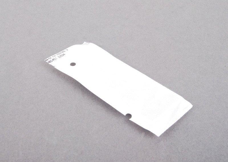 Эмблема наклеиваемая