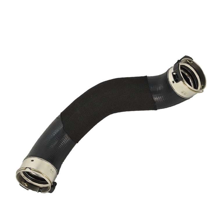 B37/B47 патрубок от интеркулера ко впуску