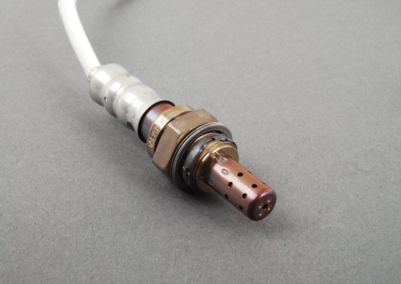 Лямбда-зонд контроля за работой кат.