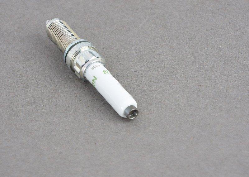 свеча B38 B48 B42