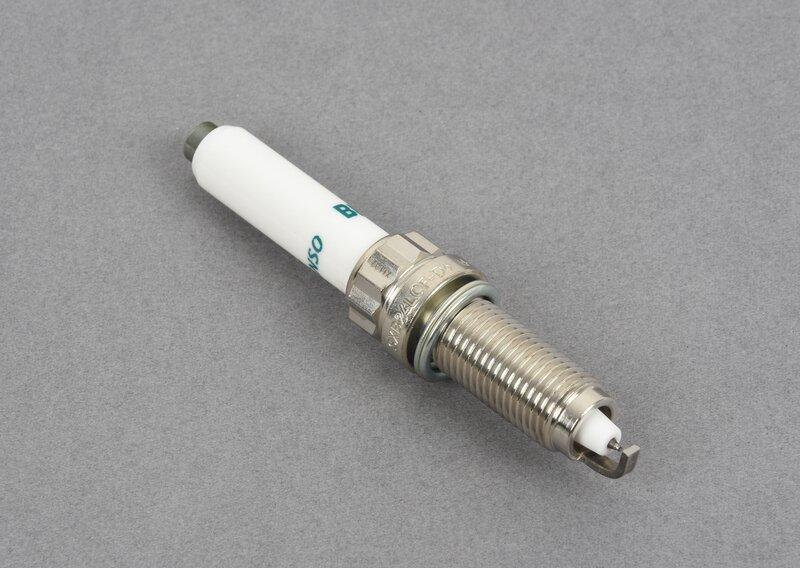 свеча F90 M5 / G11 LCI / F92 M8 / G14 / G07